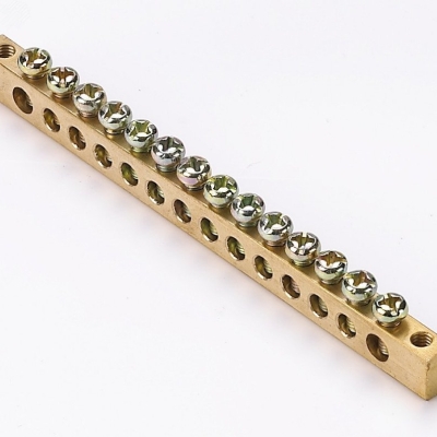 Шина нулевая 14 групп/крепеж по краям 6х9мм 32004DEK